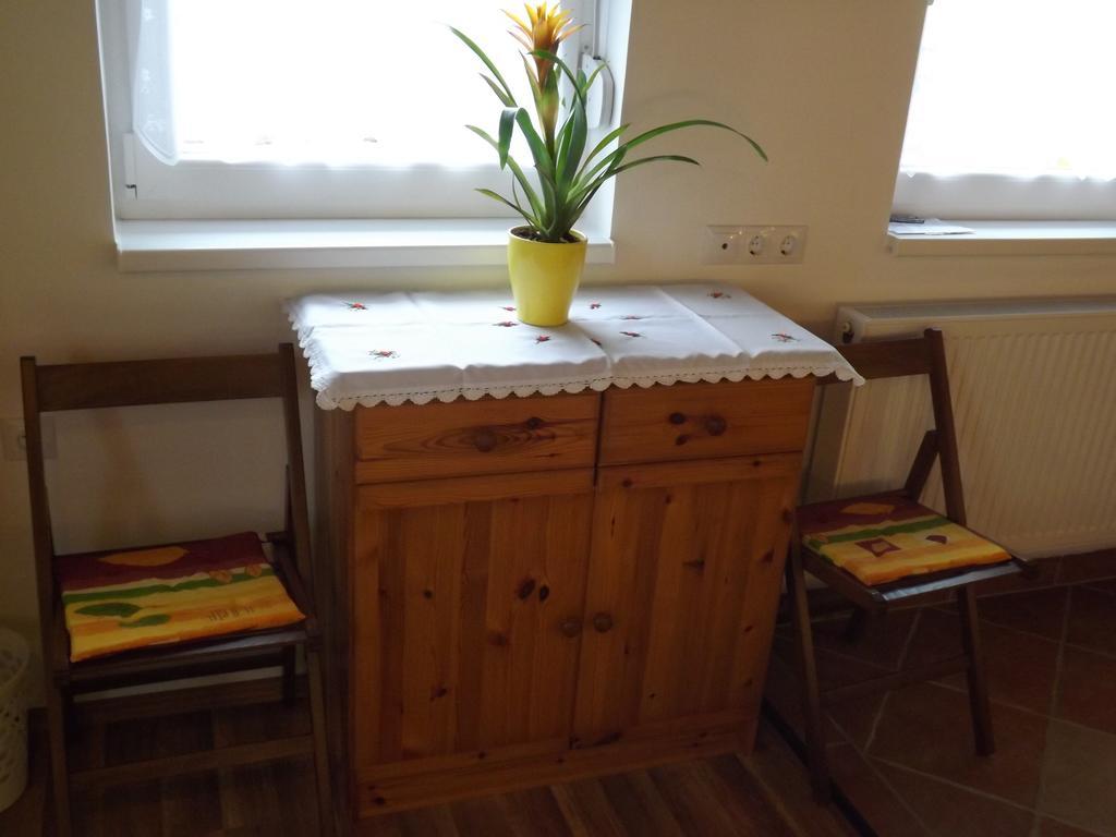 Apartmán Nagybajcsi Koertefa Vendeghaz Pokoj fotografie